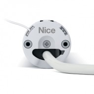 NICE Era Inn Edge SV AC Внутривальный двигатель с электронным концевым выключателем, практичным входом с сухим контактом и встроенным приемником.